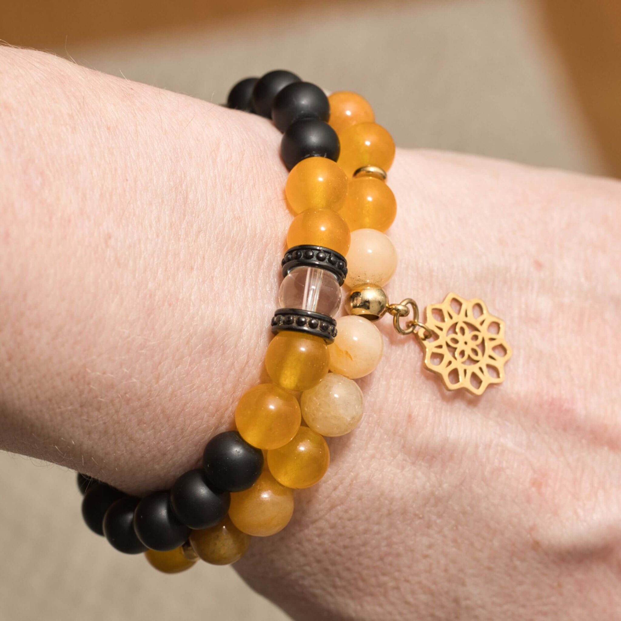 Armband Gelber Chalcedon, Schwarzer Onyx & Kristall Perlenarmband, Edelstein Armband mit schwarzen Metall Rondellen