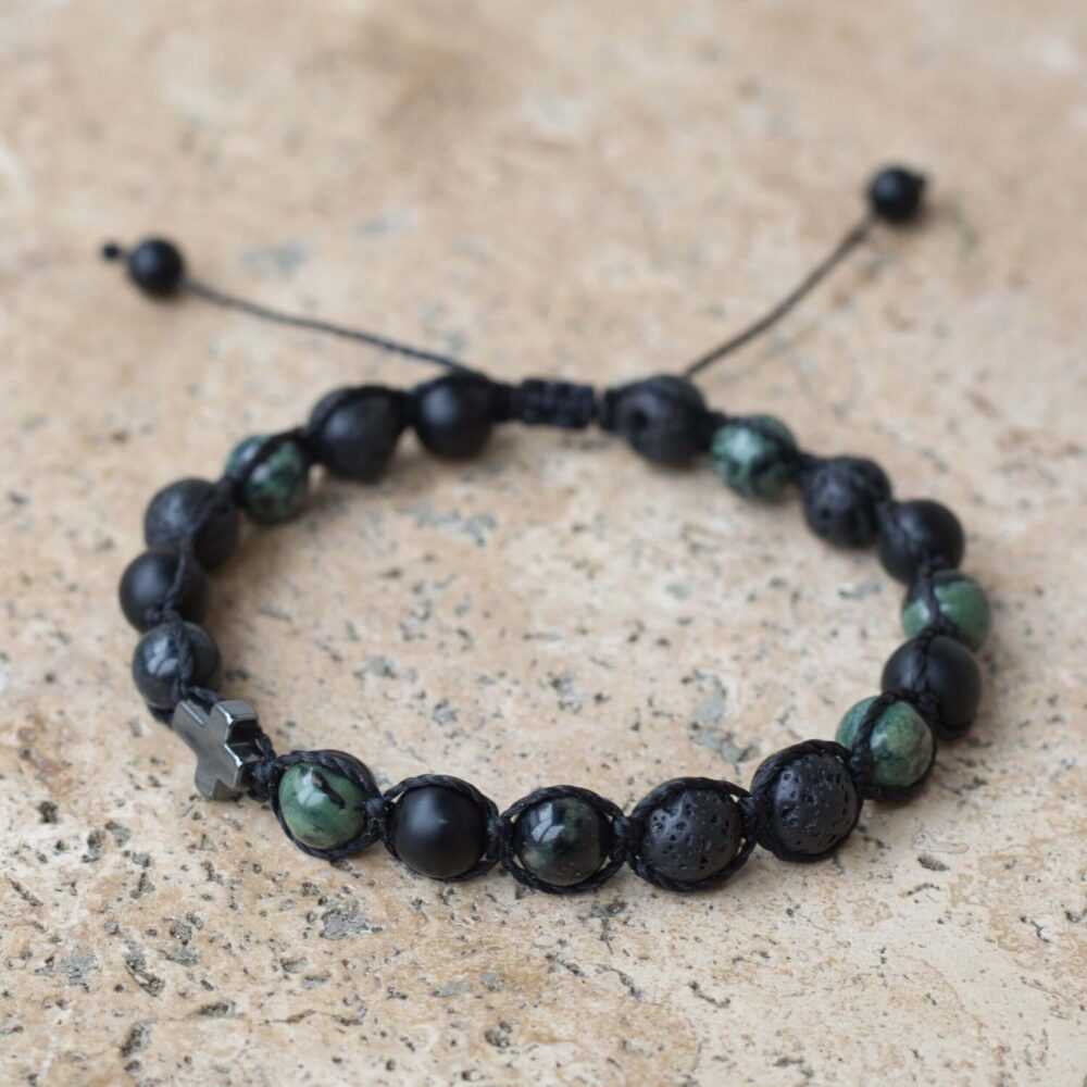 Handgefertigtes Shamballa-Armband aus Kambaba Jaspis, Lava & mattem Onyx mit schwarzem Hämatit Kreuz.