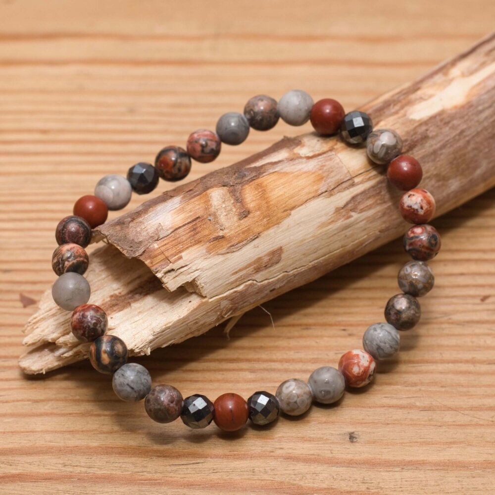 Handgefertigtes Armband aus Hämatit, rotem Jaspis und Natursteinperlen 6 mm