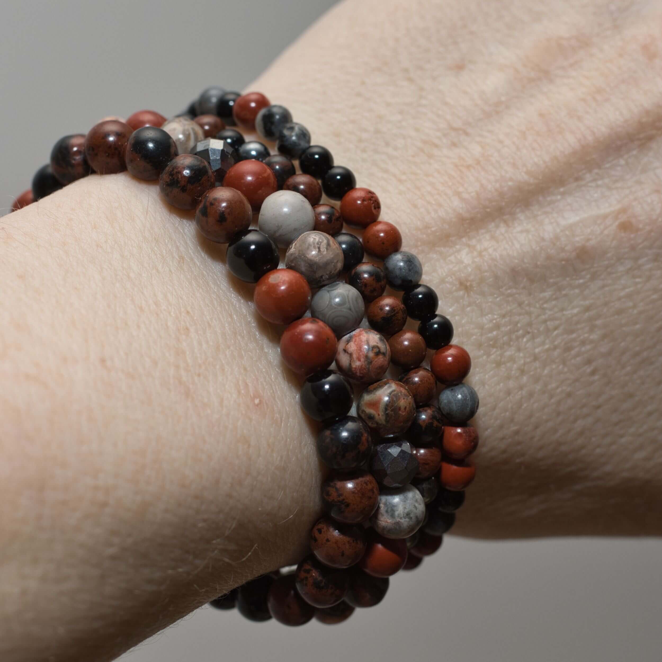 Herren Armband mit Mahagoni-Obsidian, rotem Jaspis und schwarzem Achat 6 mm