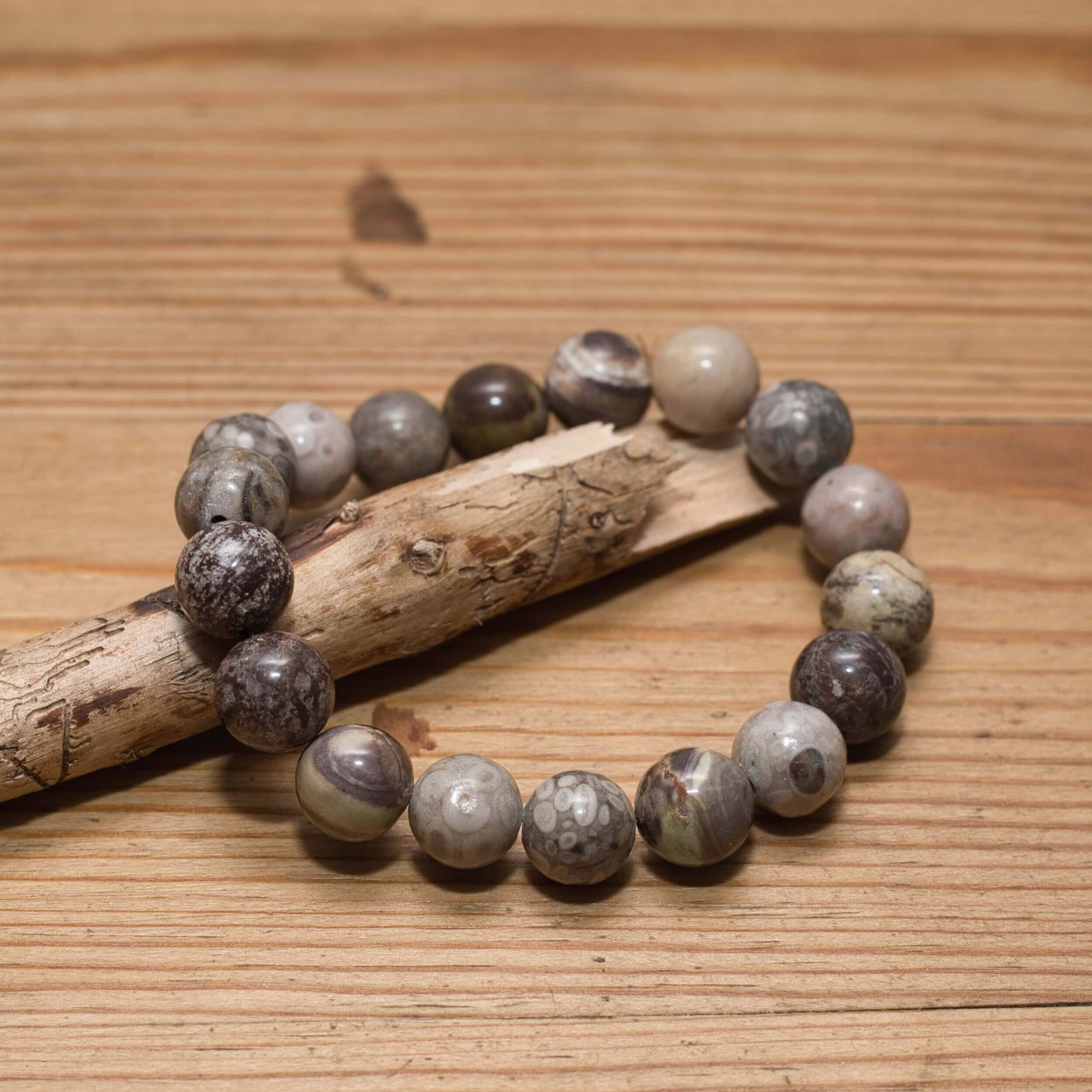 Naturstein Armband mit Maifanit, Gobi Achat und Schneeflocken-Obsidian 10 mm Perlen